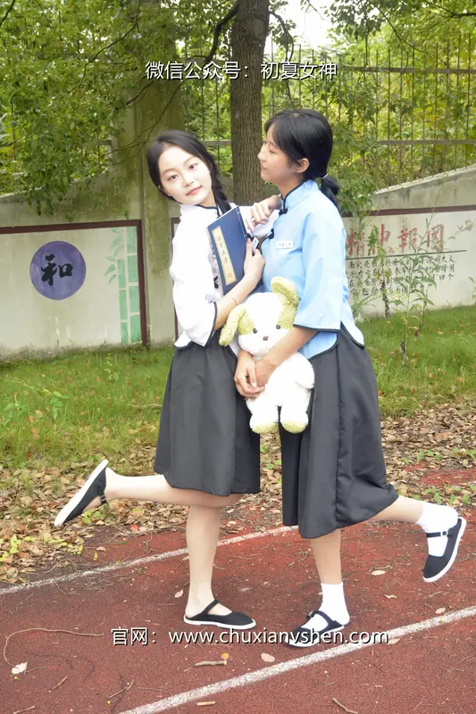 初夏女神 NO.090 点点、双双 民国姐妹2 - 初夏女神